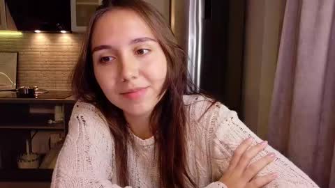 You fav Miss Si online show from September 2025 04:06:02 PM