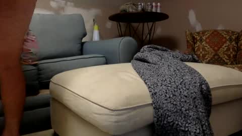 Snapshot of sillydilly11 chatting on December 2024 08:22:01 AM SillyDilly online show from December 2024 08:22:01 AM