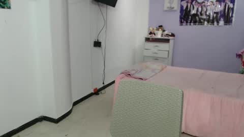  Rouse  online show from March 2025 09:48:02 PM