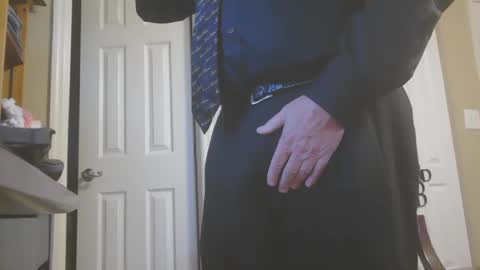 Snapshot of silverdaddy_1955 chatting on January 2025 04:14:02 PM Daddy Bear online show from January 2025 04:14:02 PM