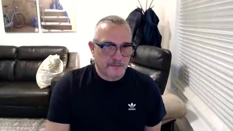 Snapshot of silveroli187 chatting on November 2025 03:36:01 PM silveroli187 online show from November 2025 03:36:01 PM