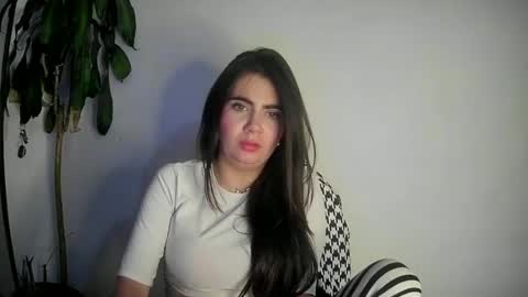 Silvie online show from January 2025 02:49:02 AM