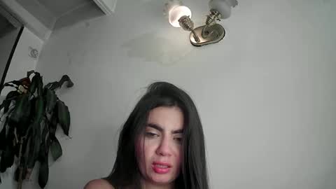 Silvie online show from January 2025 02:19:02 AM