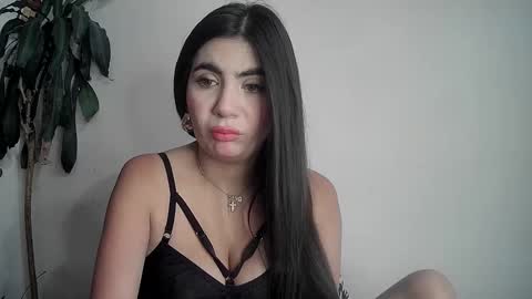 Silvie online show from January 2025 11:24:01 PM
