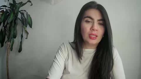 Silvie online show from February 2025 09:31:01 PM