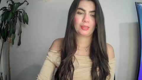 Silvie online show from March 2025 11:44:02 PM