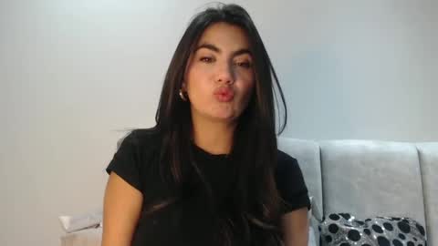 Silvie online show from September 2025 01:17:01 AM