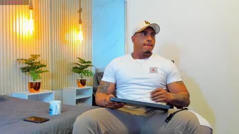 simeone_panda online show from December 2024 04:06:01 PM