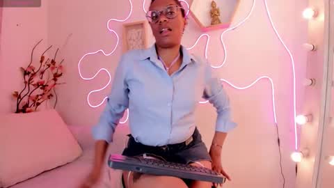 simona_brooke online show from October 2025 08:42:01 PM