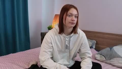 Amelia online show from September 2025 07:44:01 AM