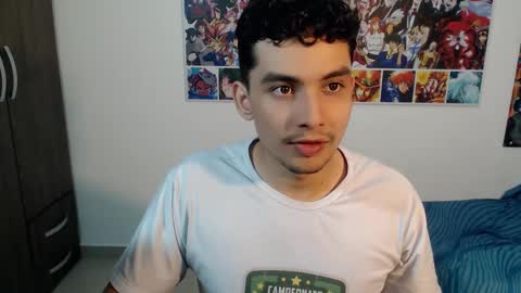 Snapshot of simone_vice chatting on October 2025 10:51:01 PM simone vice online show from October 2025 10:51:01 PM