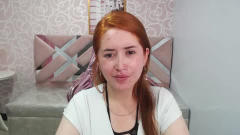 simonne_ch online show from December 2025 10:56:02 AM