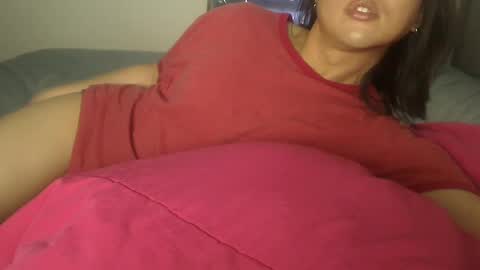 simple887 online show from December 2024 11:45:02 PM