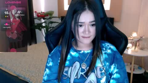 Adrianna Fowler online show from October 2025 01:59:02 AM