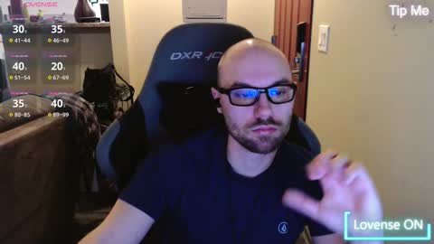 Husky Dad online show from November 2025 05:51:01 AM