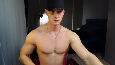 Richard online show from January 2025 08:15:01 PM