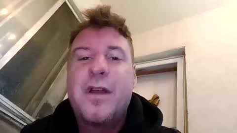 Snapshot of singledad88show chatting on October 2025 11:16:02 PM singledad88show online show from October 2025 11:16:02 PM