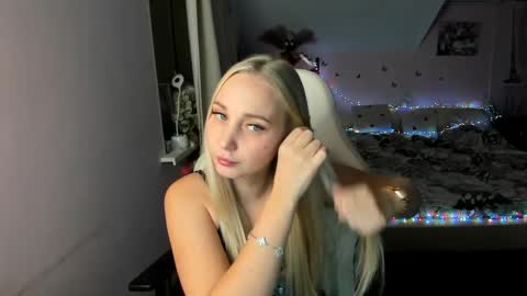 nika online show from December 2024 10:47:02 PM