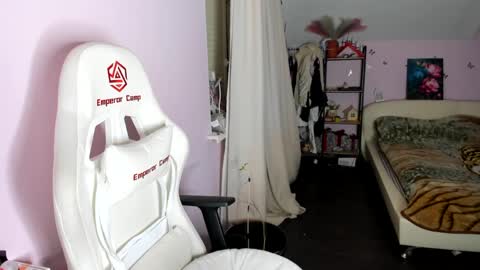 nika online show from January 2025 03:42:01 AM