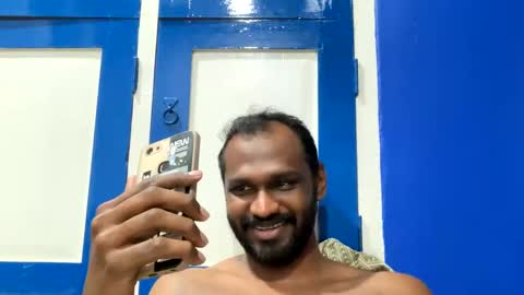 Snapshot of singletamilblackboy chatting on February 2025 08:40:01 PM singletamilblackboy online show from February 2025 08:40:01 PM