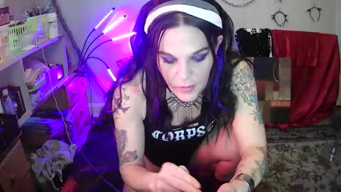 Scarlett online show from February 2025 02:50:02 PM