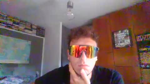 Snapshot of sinvi1915 chatting on October 2025 02:49:01 PM sinvi1915 online show from October 2025 02:49:01 PM