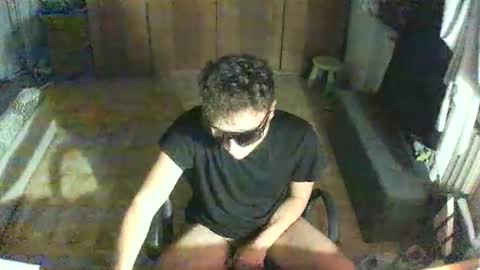 Snapshot of sinvi1915 chatting on October 2025 11:16:01 PM sinvi1915 online show from October 2025 11:16:01 PM