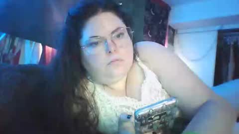 Siofra online show from February 2025 01:48:02 PM