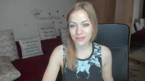 Snapshot of sirenasilk chatting on October 2025 03:13:02 AM sirenasilk online show from October 2025 03:13:02 AM