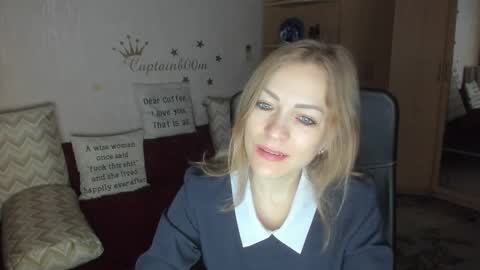 Snapshot of sirenasilk chatting on October 2025 03:16:02 AM sirenasilk online show from October 2025 03:16:02 AM