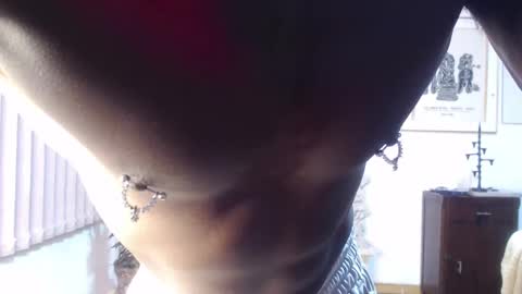 siriss_boyrag online show from September 2025 01:33:02 AM