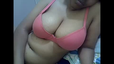 Snapshot of sisibrown97 chatting on December 2024 03:47:02 PM brown online show from December 2024 03:47:02 PM
