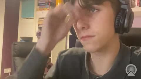 SissE-18 online show from October 2025 02:12:01 AM