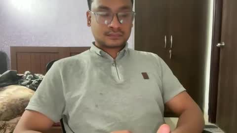 Snapshot of sissy_sub22 chatting on December 2024 04:39:02 PM Slutty Maya 22 online show from December 2024 04:39:02 PM