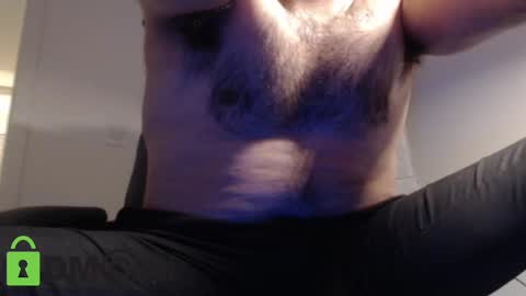 Snapshot of skankhunt9000 chatting on December 2024 05:56:01 AM Your Master MasterD9000 online show from December 2024 05:56:01 AM