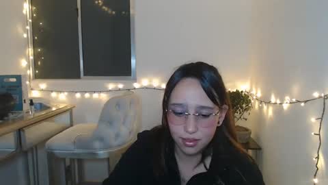 Alice online show from January 2025 09:28:01 PM