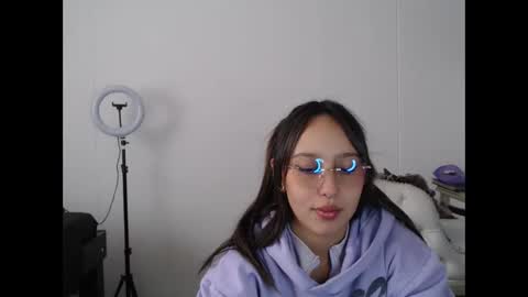 Alice online show from March 2025 07:05:01 PM