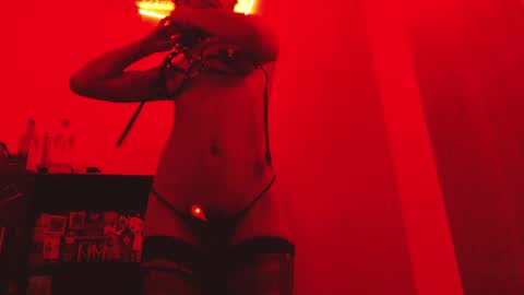 Snapshot of skarleth_miaw chatting on December 2024 12:37:01 AM Punkat 3 online show from December 2024 12:37:01 AM