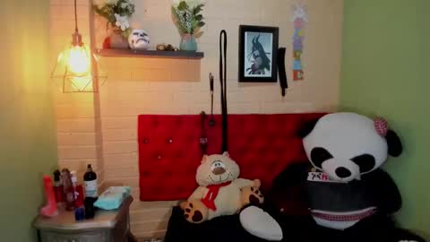 Skarlet online show from December 2024 09:28:02 PM