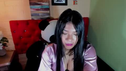 Skarlet online show from January 2025 05:14:01 PM