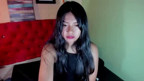 Skarlet online show from January 2025 07:04:02 PM