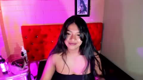 Skarlet online show from March 2025 06:40:02 PM