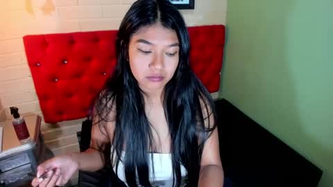 Skarlet online show from March 2025 06:51:01 AM