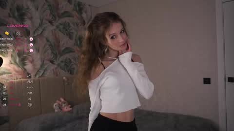 Emily online show from March 2025 10:16:01 PM