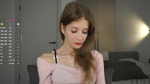 Emily online show from October 2025 05:35:01 PM