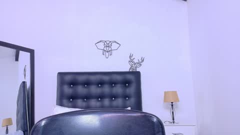 Snapshot of skinny_hottie18 chatting on January 2025 04:33:02 PM skinny_hottie18 online show from January 2025 04:33:02 PM