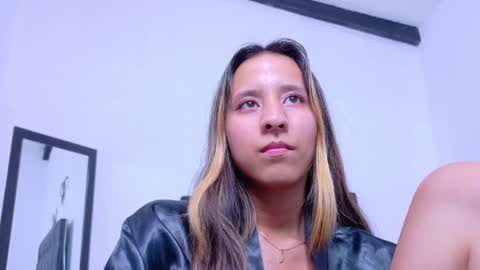 Snapshot of skinny_hottie18 chatting on February 2025 05:18:01 PM skinny_hottie18 online show from February 2025 05:18:01 PM