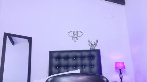 Snapshot of skinny_hottie18 chatting on February 2025 02:53:01 PM skinny_hottie18 online show from February 2025 02:53:01 PM