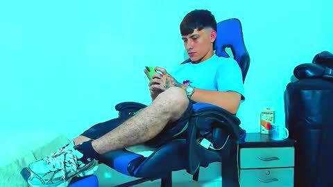 Snapshot of skinny_marked chatting on October 2025 12:40:02 AM skinny marked online show from October 2025 12:40:02 AM