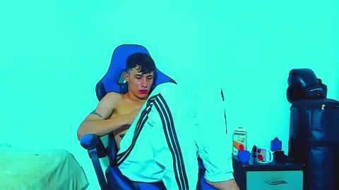 Snapshot of skinny_marked chatting on October 2025 03:19:01 AM skinny marked online show from October 2025 03:19:01 AM